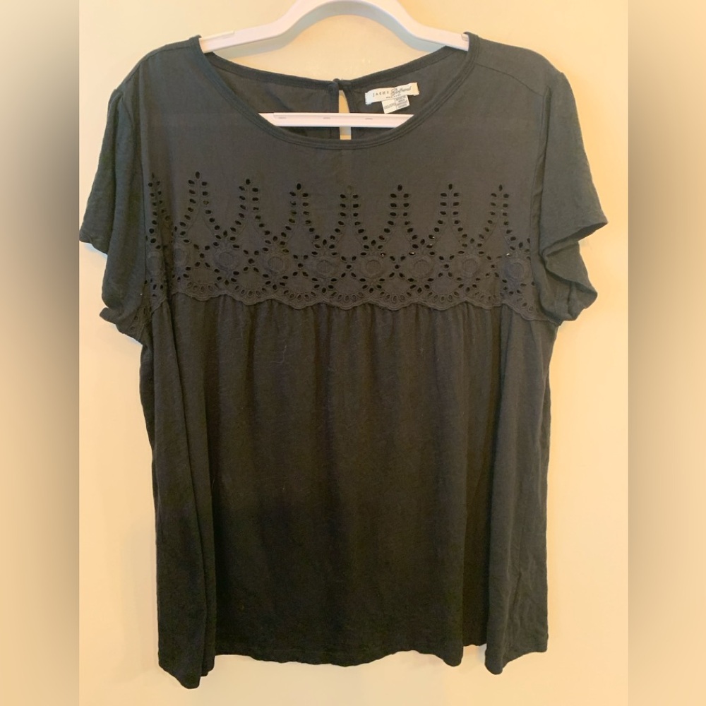 JACKS GIRLFRIEND Black Cotton Eyelet Women's Blouse